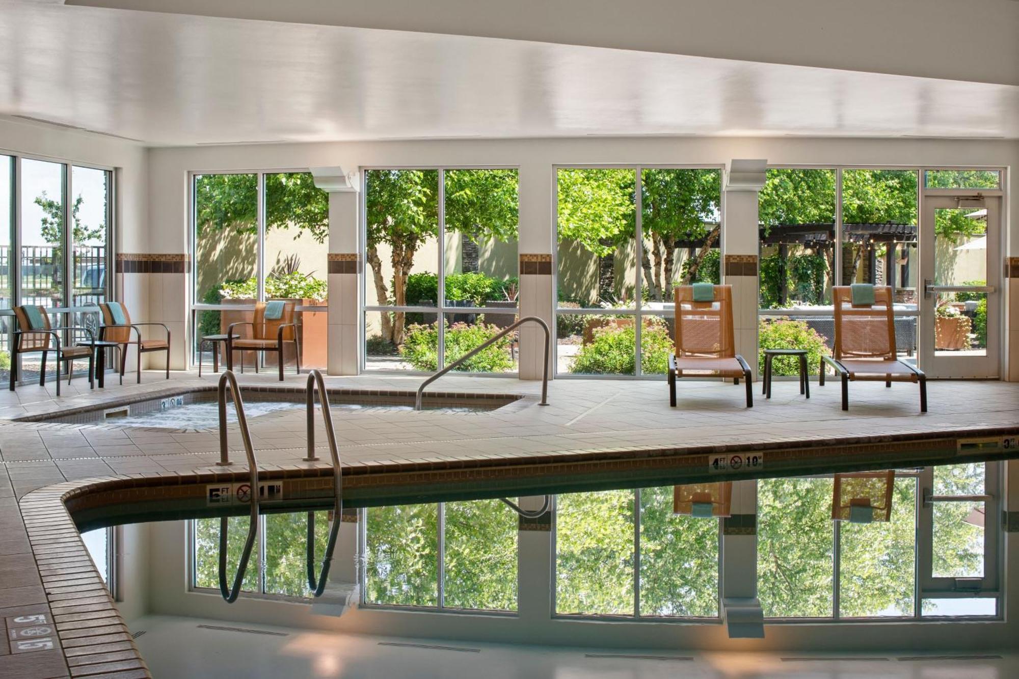 Courtyard Mankato Hotel & Event Center Eksteriør bilde