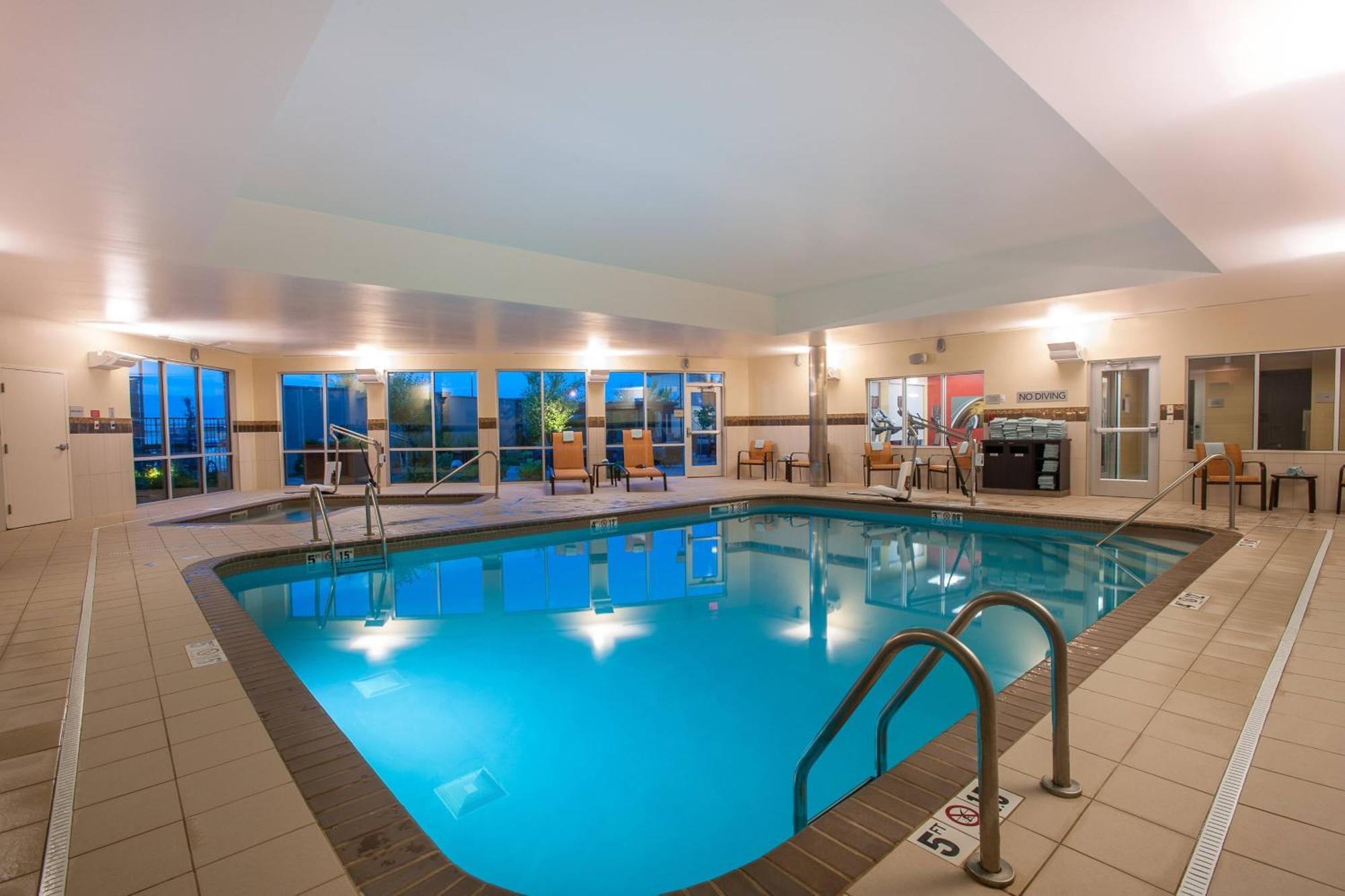 Courtyard Mankato Hotel & Event Center Eksteriør bilde
